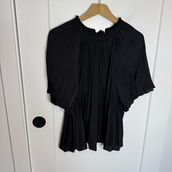 Vince Pleated Smocked Blouse Black Tie Back Size Medium - Picture 2 of 6